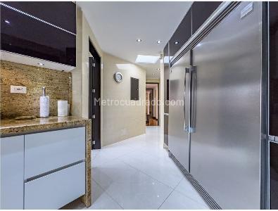 Apartamento en venta en Chico Navarra, Bogotá · foto 11 de 16