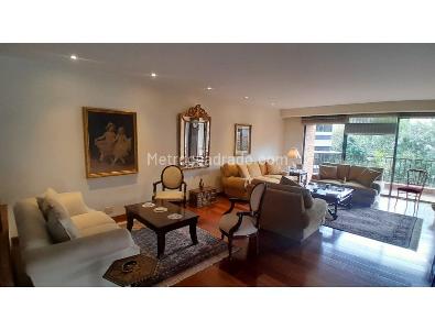 Apartamento de 3 alcobas en venta en El Nogal, Bogotá, 324 m² · foto 2 de 10