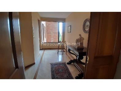 Apartamento de 3 alcobas en venta en El Nogal, Bogotá, 324 m² · foto 6 de 10
