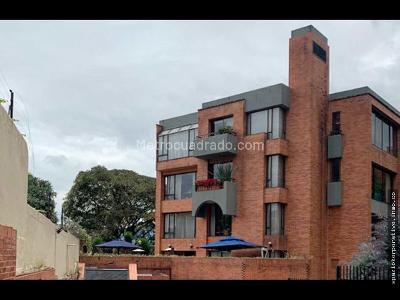 Apartamento de 4 alcobas en venta en Colinas De Suba Cerros De Suba, Bogotá, 485 m² · foto 2 de 12