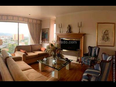 Apartamento de 4 alcobas en venta en Colinas De Suba Cerros De Suba, Bogotá, 485 m² · foto 3 de 12