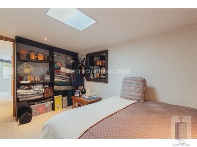 Apartamento de 3 alcobas en venta en Chico Reservado, Bogotá, 310 m² · foto 14 de 20