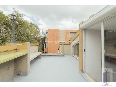 Apartamento de 3 alcobas en venta en Chico Reservado, Bogotá, 310 m² · foto 17 de 20