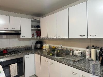 Apartamento en venta en Cedritos Lisboa, Bogotá · foto 7 de 20