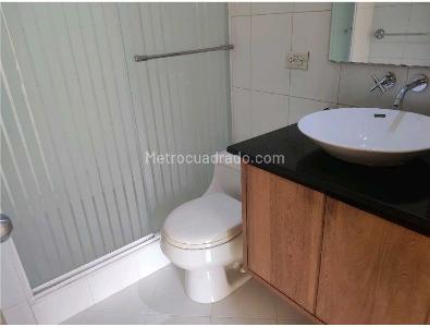 Apartamento de 2 alcobas en venta en Chico Norte, Bogotá, 76 m² · foto 15 de 20