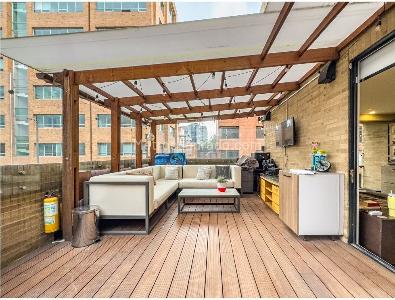 Apartamento de 2 alcobas en venta en Chico Navarra, Bogotá, 93 m² · foto 3 de 19