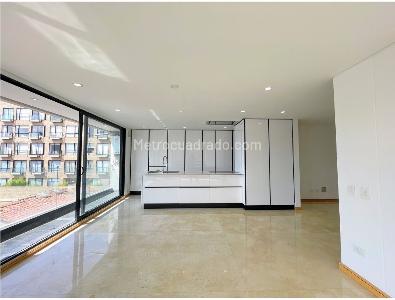 Apartamento en venta en San Patricio, Bogotá · foto 3 de 16