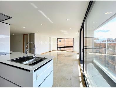 Apartamento en venta en San Patricio, Bogotá · foto 5 de 16