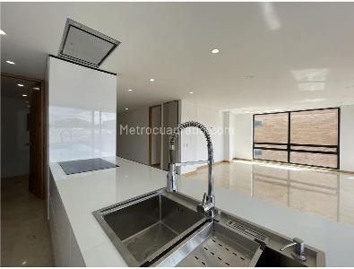 Apartamento en venta en San Patricio, Bogotá · foto 7 de 16
