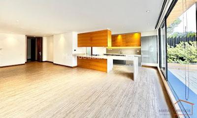Apartamento de 2 alcobas en venta en Santa Barbara Alta, Bogotá, 157 m² · foto 13 de 13