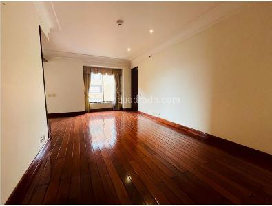 Apartamento en venta en Los Rosales, Bogotá · foto 10 de 20