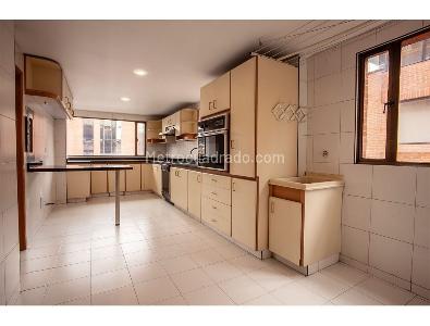 Apartamento en venta en Chico Norte, Bogotá · foto 10 de 13