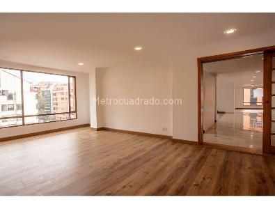 Apartamento en venta en Chico Norte, Bogotá · foto 3 de 13