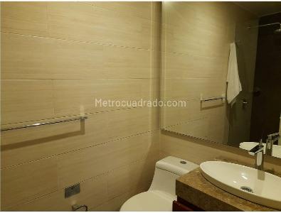 Apartamento de 3 alcobas en venta en Chico San Patricio, Bogotá, 164 m² · foto 17 de 18