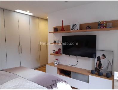 Apartamento de 3 alcobas en venta en Chico San Patricio, Bogotá, 164 m² · foto 18 de 18