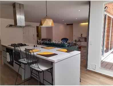 Apartamento de 3 alcobas en venta en Chico San Patricio, Bogotá, 164 m² · foto 7 de 18