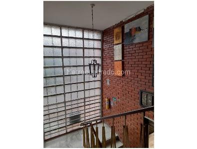 Casa en venta en Quinta Camacho, Bogotá · foto 10 de 11