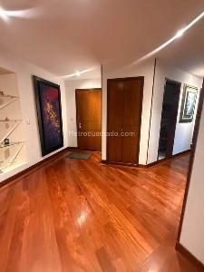 Apartamento en venta en Chico Navarra, Bogotá · foto 5 de 9