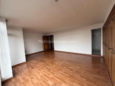 Apartamento en venta en Chico Alto, Bogotá · foto 9 de 16