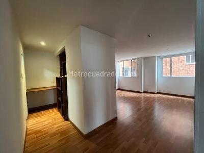 Apartamento en venta en Chico Alto, Bogotá · foto 11 de 16