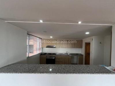 Apartamento en venta en Chico Alto, Bogotá · foto 6 de 16