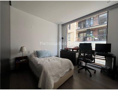 Apartamento de 2 alcobas en venta en Chico Reservado, Bogotá, 97 m² · foto 7 de 16