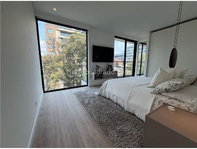 Apartamento de 3 alcobas en venta en Los Rosales Chico, Bogotá, 171 m² · foto 16 de 18