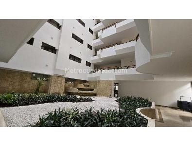 Apartamento en arriendo en Contry, Bogotá · foto 3 de 20
