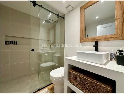 Apartamento de 4 alcobas en venta en Los Rosales, Bogotá, 370 m² · foto 19 de 20