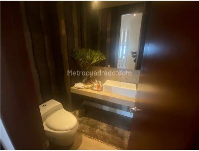 Apartamento en venta en Las Rosales, Bogotá · foto 12 de 20