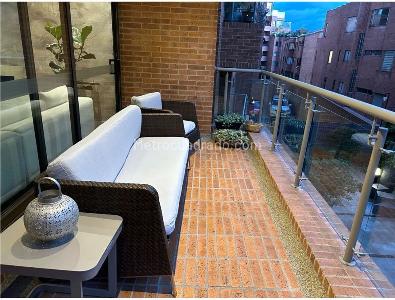Apartamento de 2 alcobas en venta en Los Rosales, Bogotá, 126 m² · foto 9 de 20