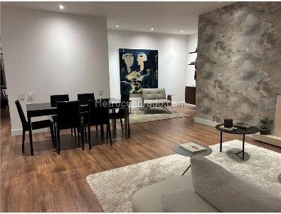 Apartamento de 2 alcobas en venta en Los Rosales, Bogotá, 126 m² · foto 2 de 20