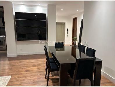 Apartamento de 2 alcobas en venta en Los Rosales, Bogotá, 126 m² · foto 5 de 20