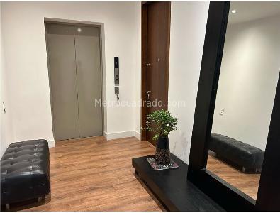 Apartamento de 2 alcobas en venta en Los Rosales, Bogotá, 126 m² · foto 7 de 20