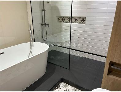 Apartamento en venta en El Refugio, Bogotá · foto 18 de 20