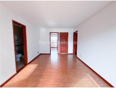 Apartamento en venta en Santa Ana Occidental, Bogotá · foto 8 de 20