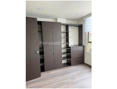 Apartamento de 3 alcobas en venta en Molinos Norte, Bogotá, 137 m² · foto 5 de 15