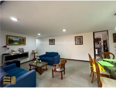Apartamento en venta en Chico Norte, Bogotá · foto 3 de 13