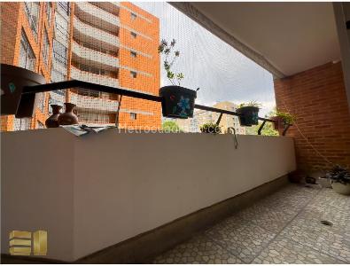 Apartamento en venta en Chico Norte, Bogotá · foto 4 de 13