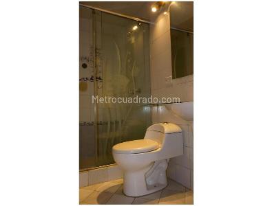 Casa de 3 alcobas en venta en Chico Navarra, Bogotá, 113 m² · foto 13 de 20