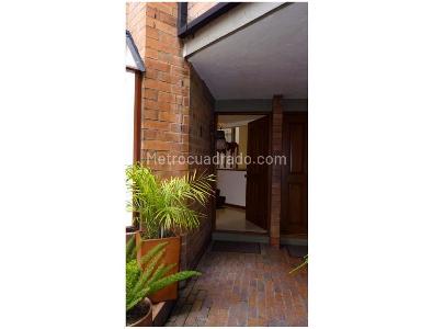 Casa de 3 alcobas en venta en Chico Navarra, Bogotá, 113 m² · foto 19 de 20