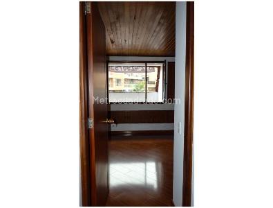 Casa de 3 alcobas en venta en Chico Navarra, Bogotá, 113 m² · foto 6 de 20