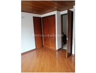 Casa de 3 alcobas en venta en Chico Navarra, Bogotá, 113 m² · foto 8 de 20