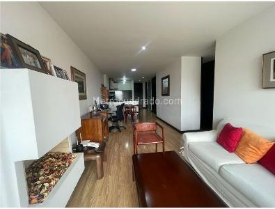 Apartamento en venta en Santa Barbara Central, Bogotá · foto 2 de 17