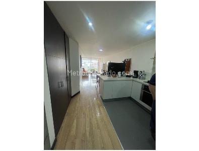 Apartamento en venta en Santa Barbara Central, Bogotá · foto 4 de 17