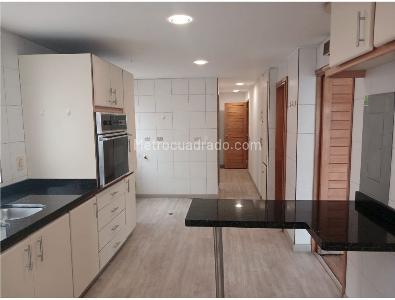 Apartamento en venta en Chico Norte, Bogotá · foto 13 de 17