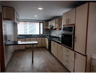 Apartamento en venta en Chico Norte, Bogotá · foto 14 de 17