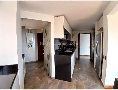 Apartamento de 3 alcobas en venta en Calatayud, Bogotá, 109 m² · foto 12 de 19