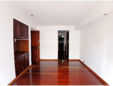 Apartamento de 3 alcobas en venta en Calatayud, Bogotá, 109 m² · foto 3 de 19