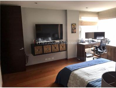 Apartamento en venta en Los Rosales, Bogotá · foto 8 de 16